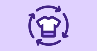 Symbol eines T-Shirts, umgeben von vier Pfeilen, die im Kreis zeigen