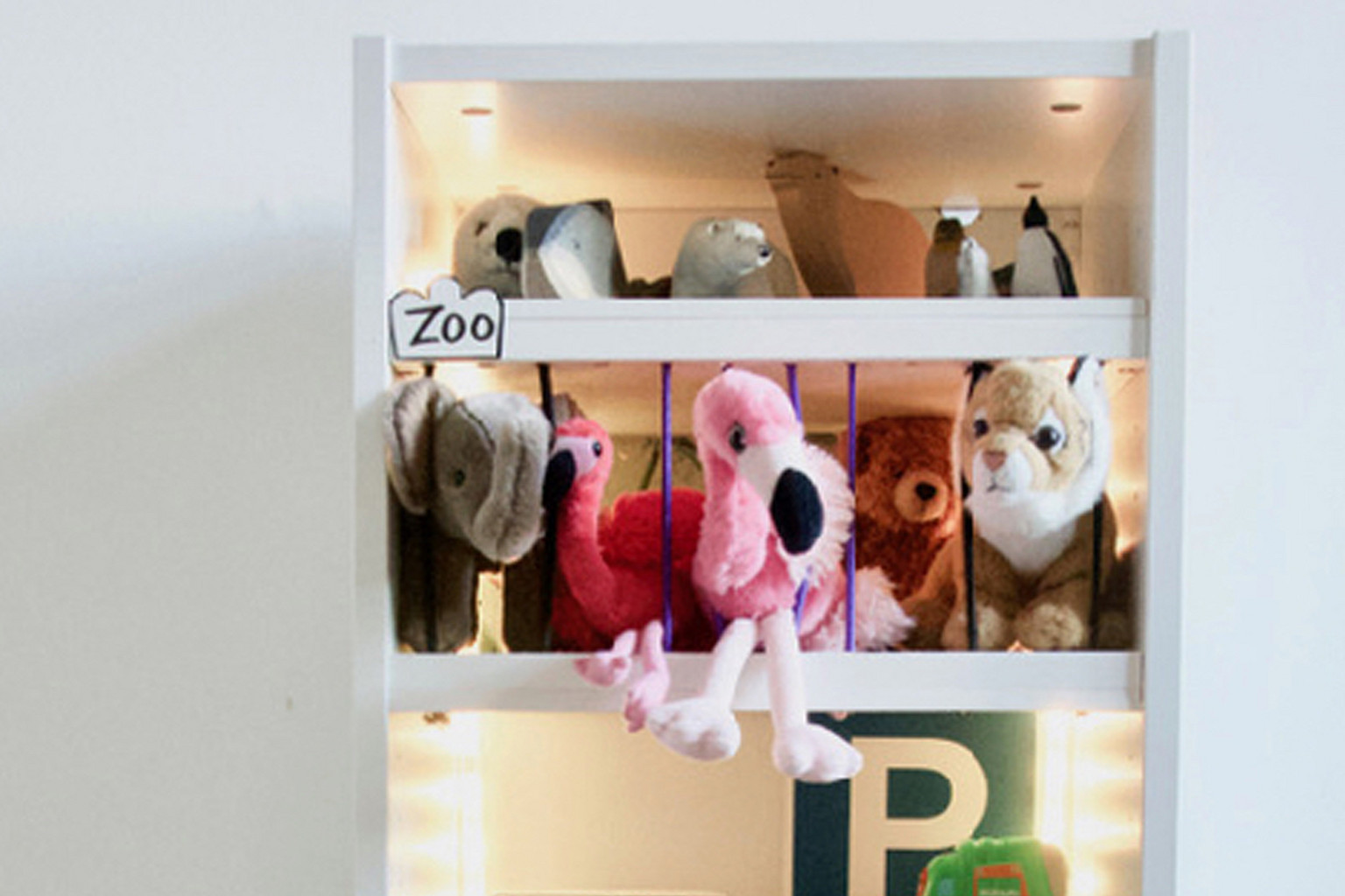 IKEAHack für Kinder So wird aus einem BillyRegal ein Spielhaus